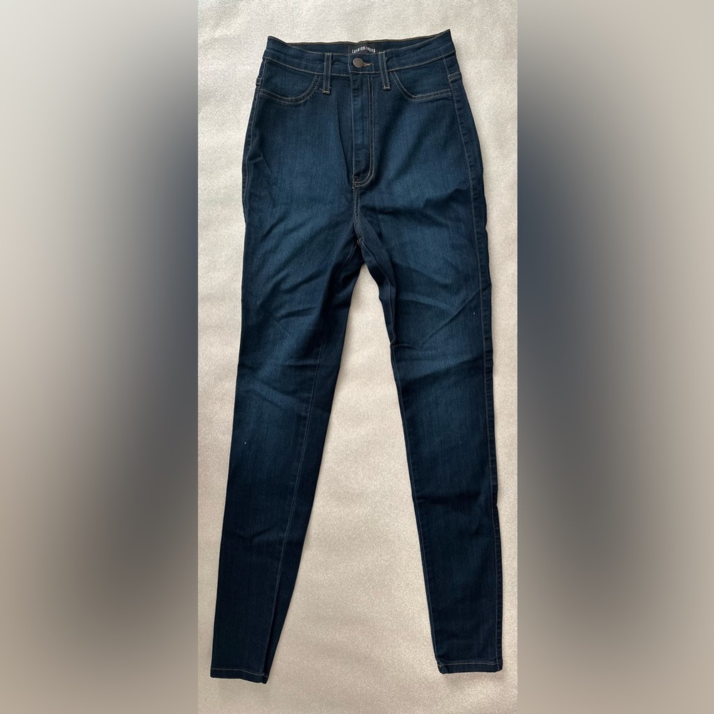 Fashion nova skinny jeans size 28